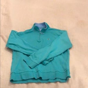 Vineyard Vines qtr zip pullover.